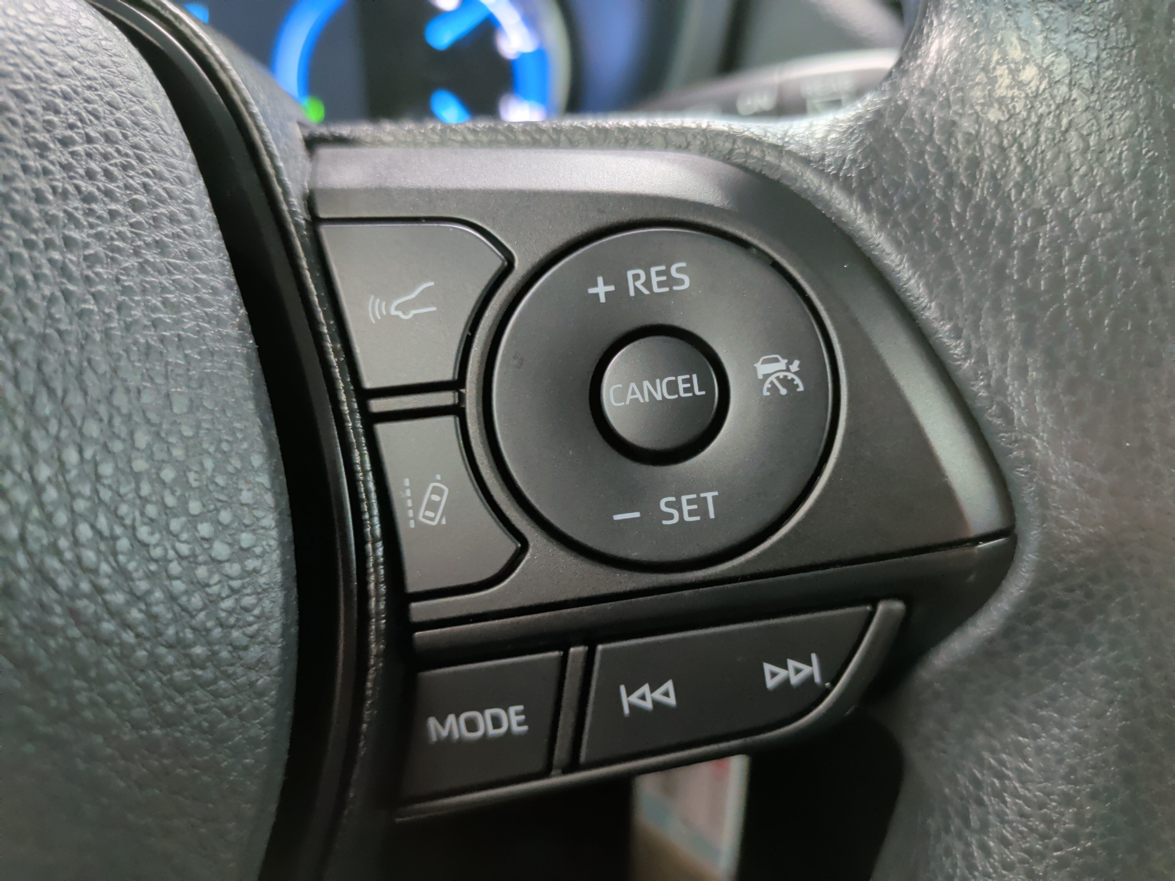 Certified 2025 Toyota RAV4 LE AWD/4WD image 21