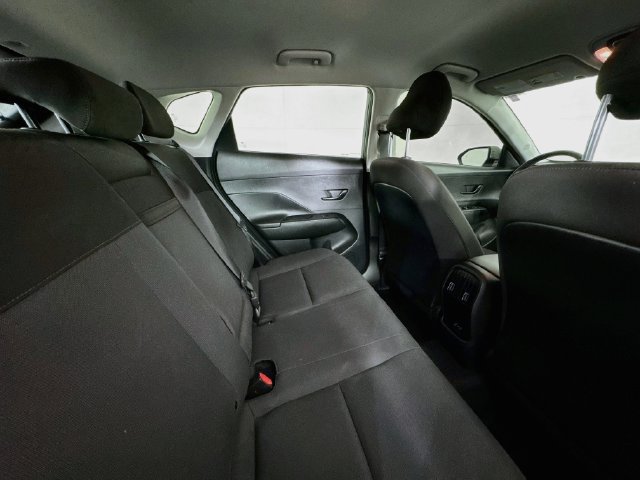 Used 2024 Hyundai Kona SEL FWD image 24