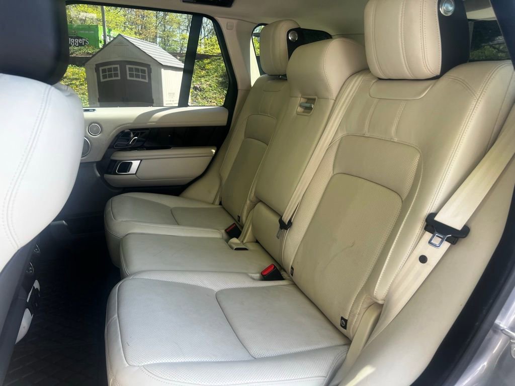 Used 2020 Land Rover Range Rover HSE AWD/4WD image 13
