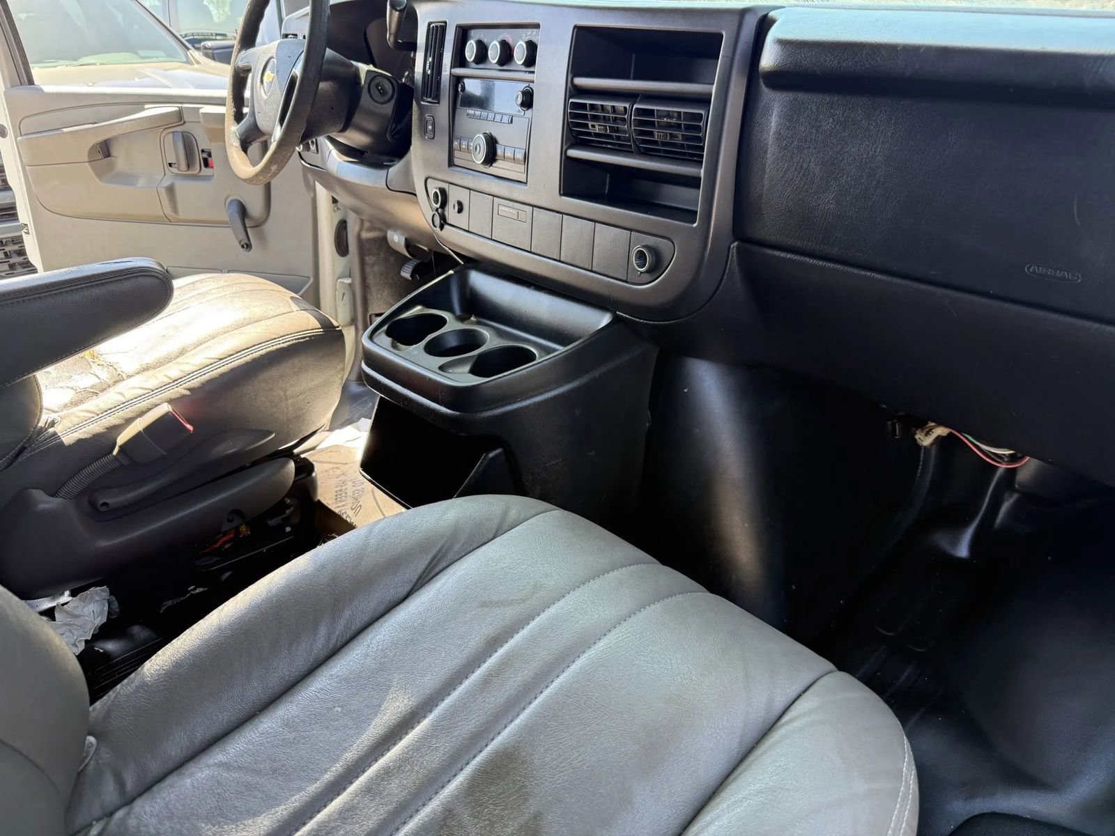 Used 2012 Chevrolet Express 1500 RWD image 13