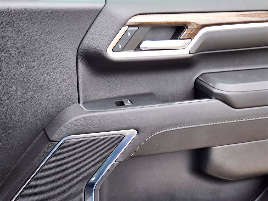 Used 2023 GMC Sierra 1500 Elevation w/ LPO, Elevation Black Package image 13