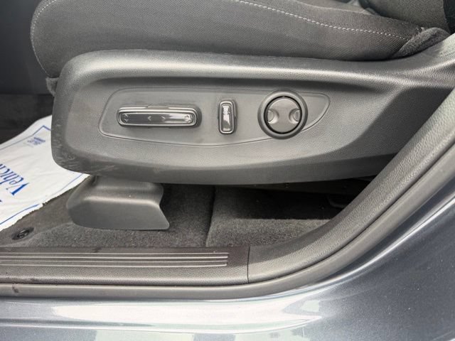 Certified 2025 Honda CR-V EX image 23