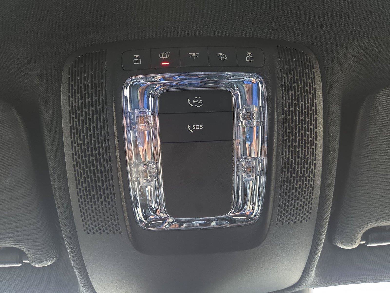Used 2025 Mercedes-Benz GLA 250 4MATIC image 18