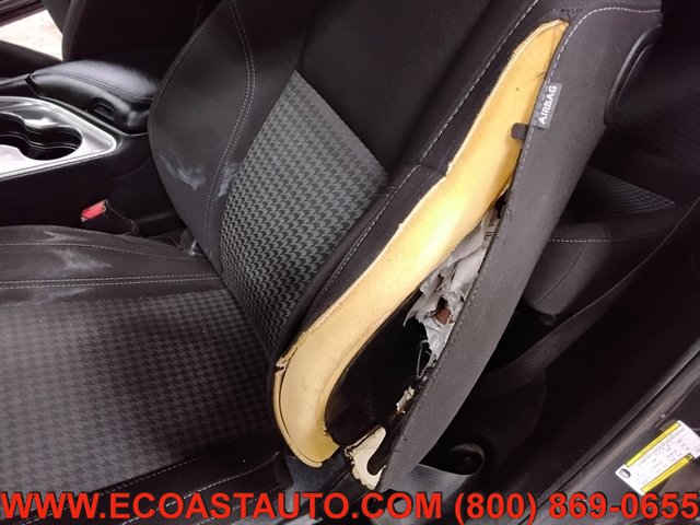 Used 2020 Dodge Challenger SXT w/ Blacktop Package image 19