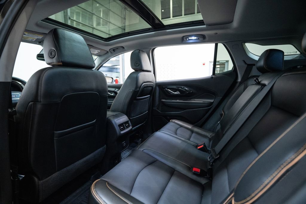 Used 2024 GMC Terrain AT4 w/ Infotainment Package II image 36