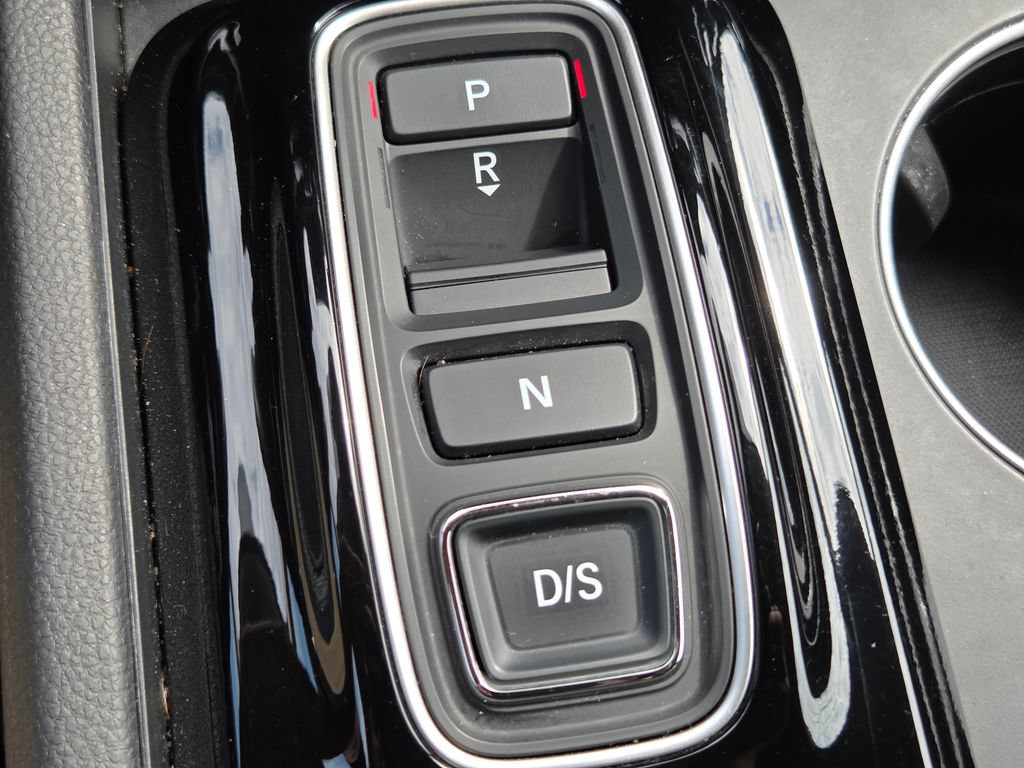 Certified 2025 Honda Pilot Touring image 40