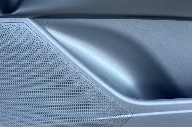 New 2026 Kia Niro LX FWD image 21