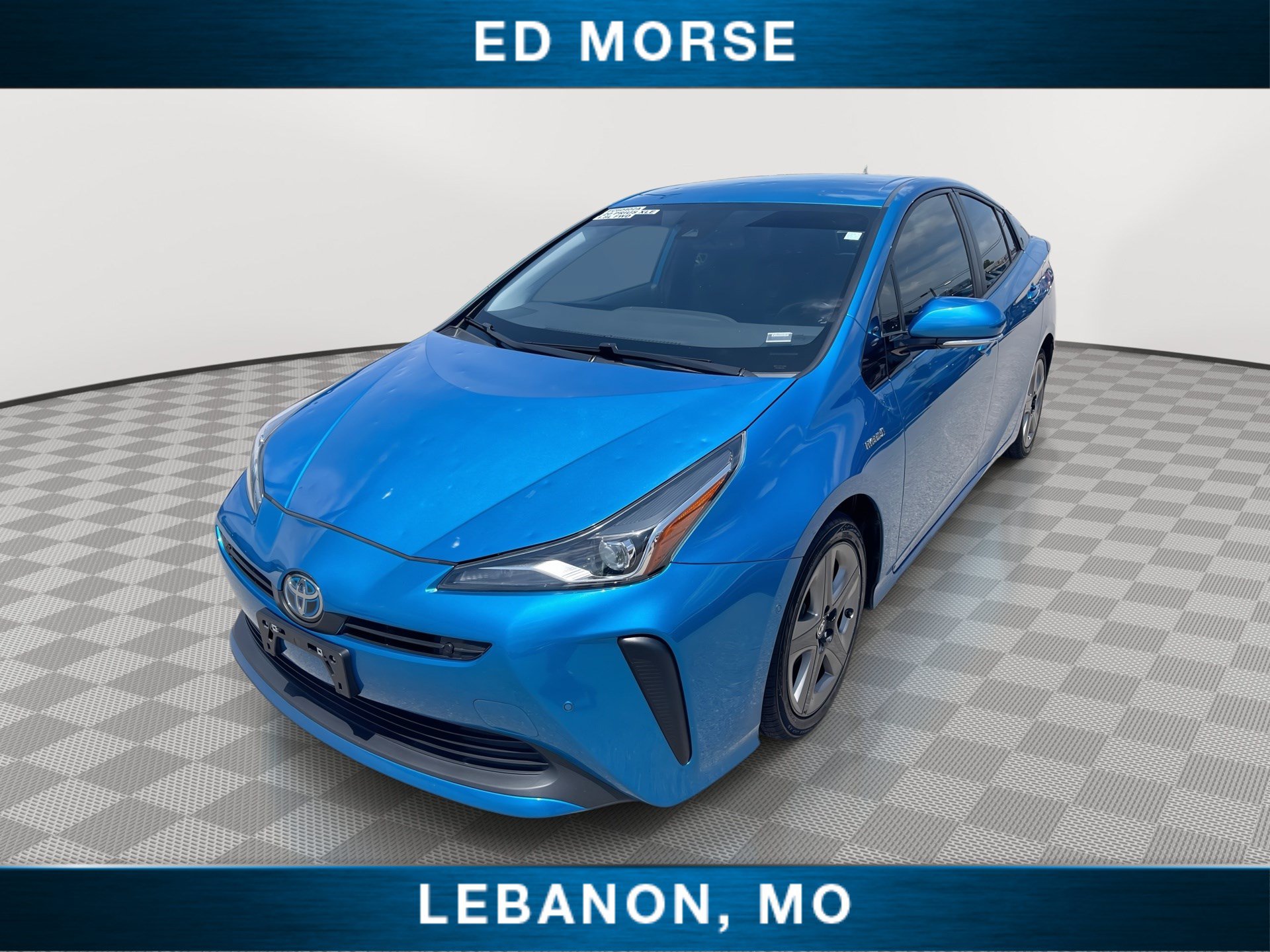 Used 2020 Toyota Prius XLE w/ Carpet Mat Package FWD image 1