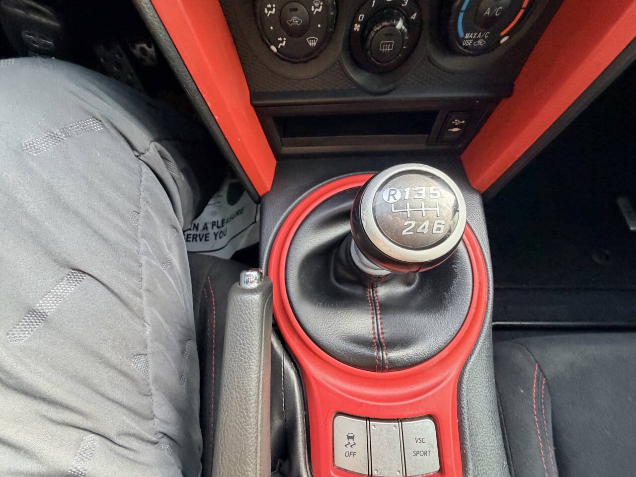 Used 2015 Scion FR-S RWD image 42