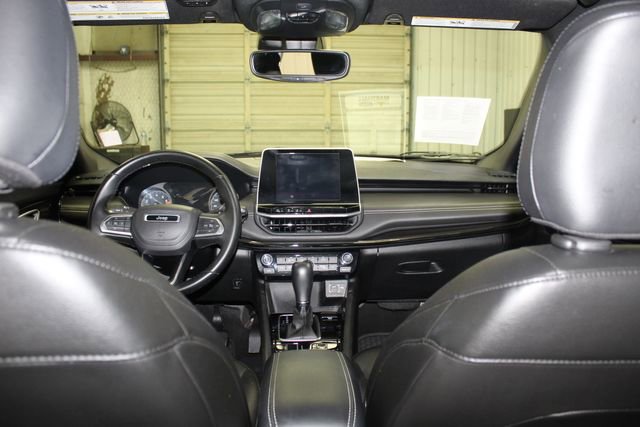 Used 2022 Jeep Compass Altitude w/ Convenience Group image 15