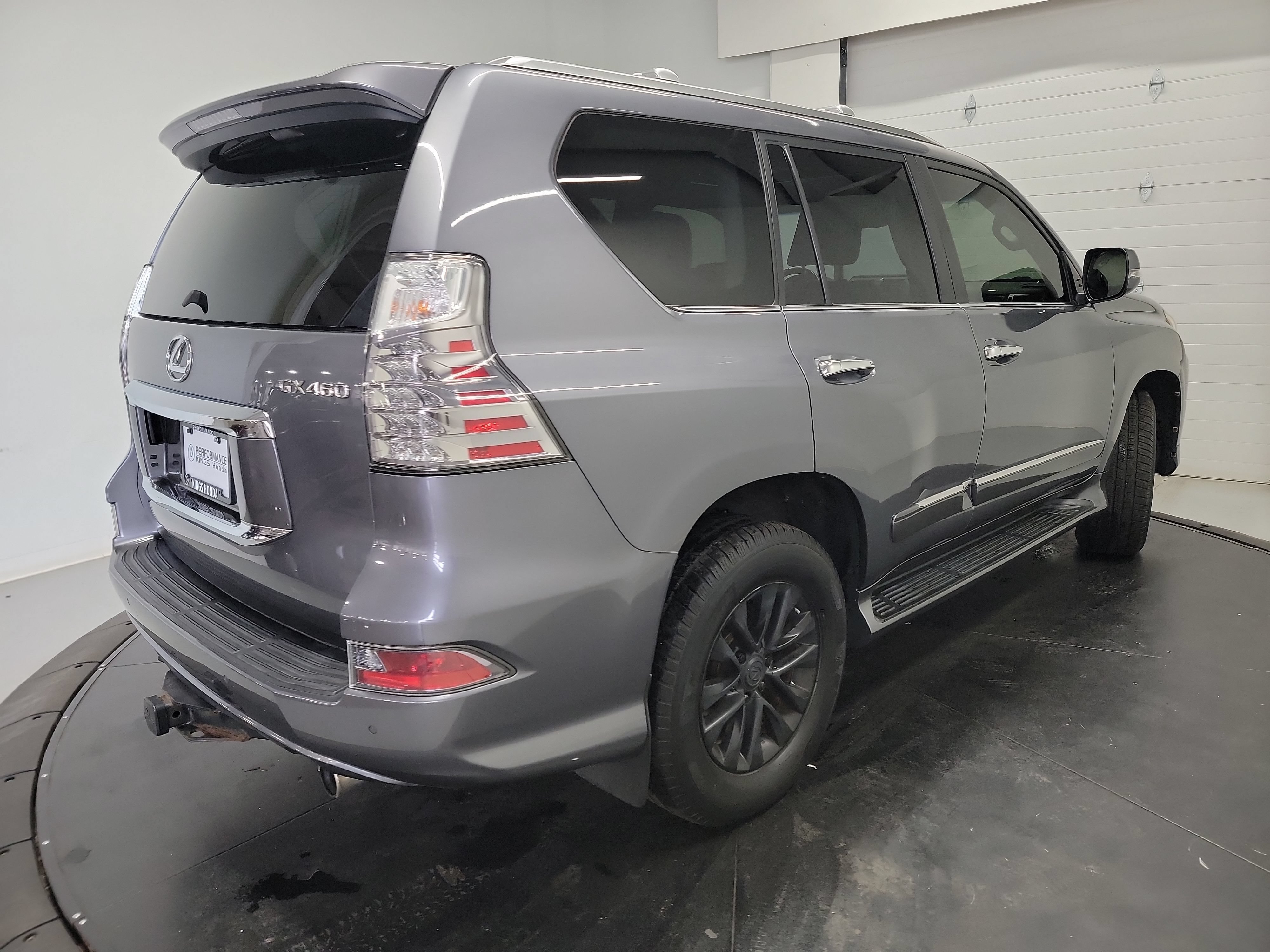 Used 2016 Lexus GX 460 w/ Premium Package AWD/4WD image 9