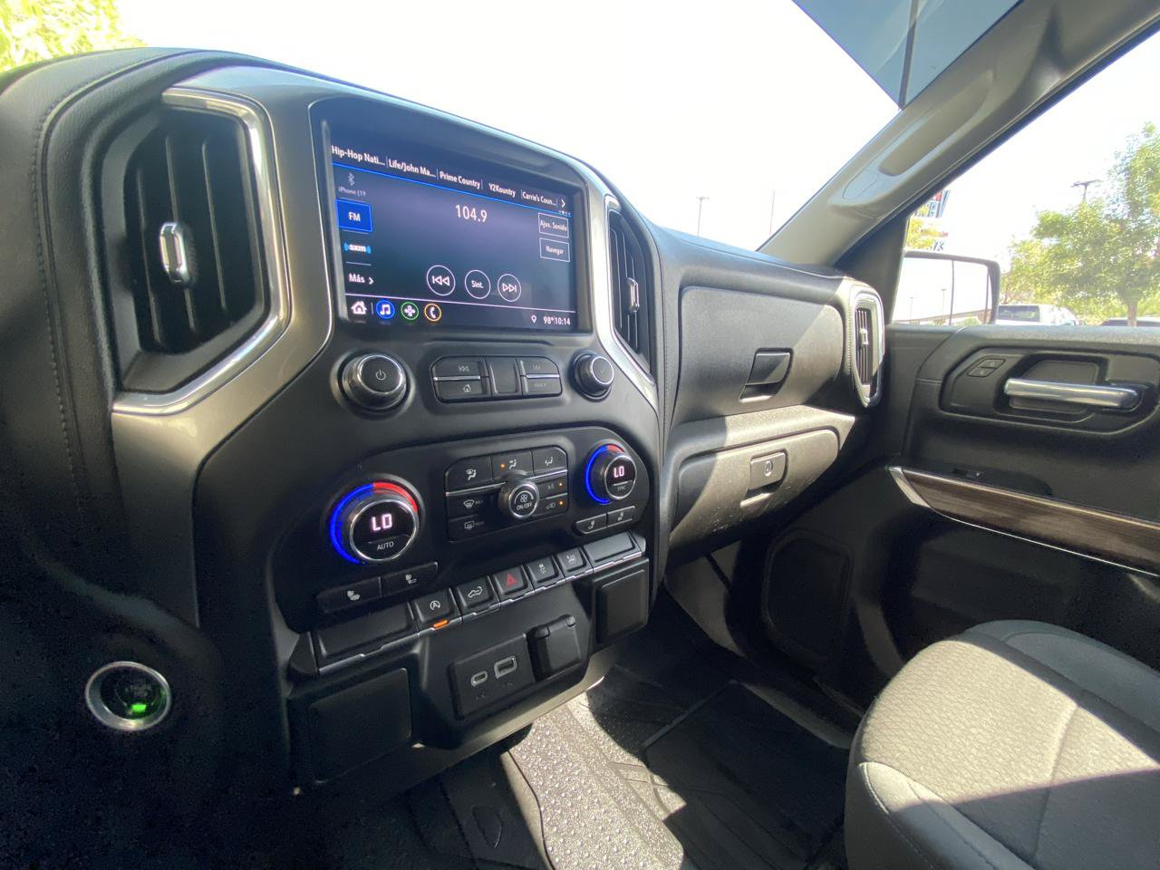 Used 2021 Chevrolet Silverado 1500 LT w/ LPO, Liner Protection Package AWD/4WD image 23