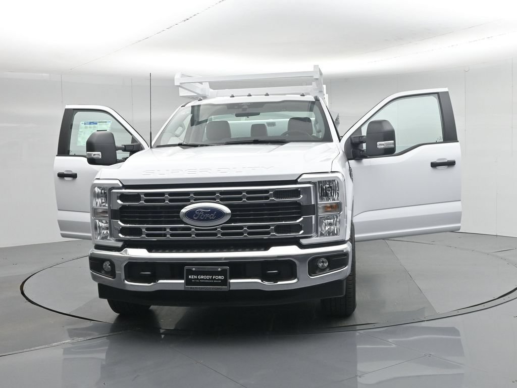 New 2026 Ford F350 XL w/ XL Chrome Package RWD image 40