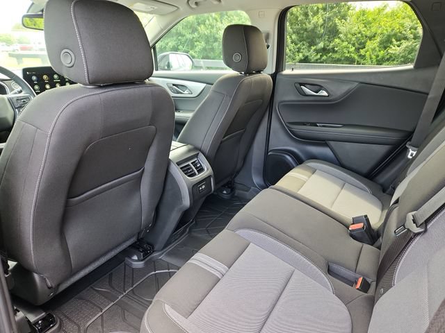 New 2026 Chevrolet Blazer LT w/ Convenience Package AWD/4WD image 16