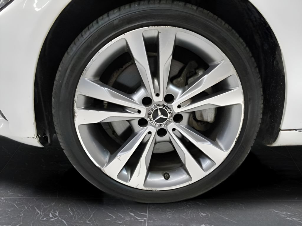 Used 2018 Mercedes-Benz C 300 4MATIC Sedan w/ Premium Package image 27