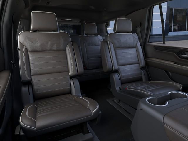 New 2026 GMC Yukon Denali Ultimate AWD/4WD image 17
