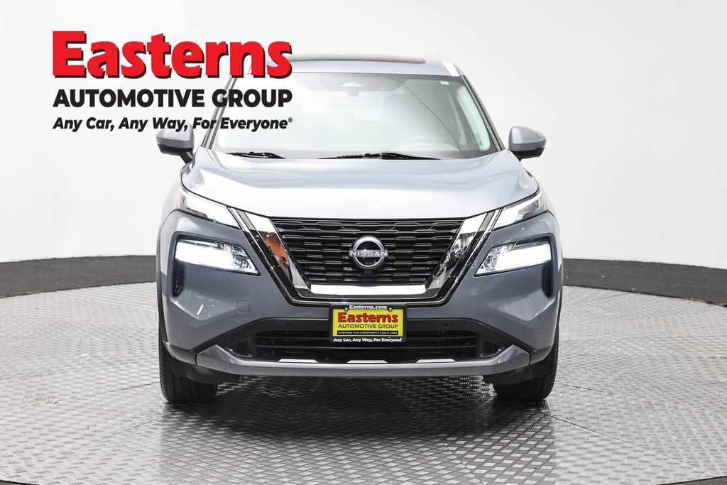 Used 2023 Nissan Rogue SL w/ SL Premium Package AWD/4WD image 2