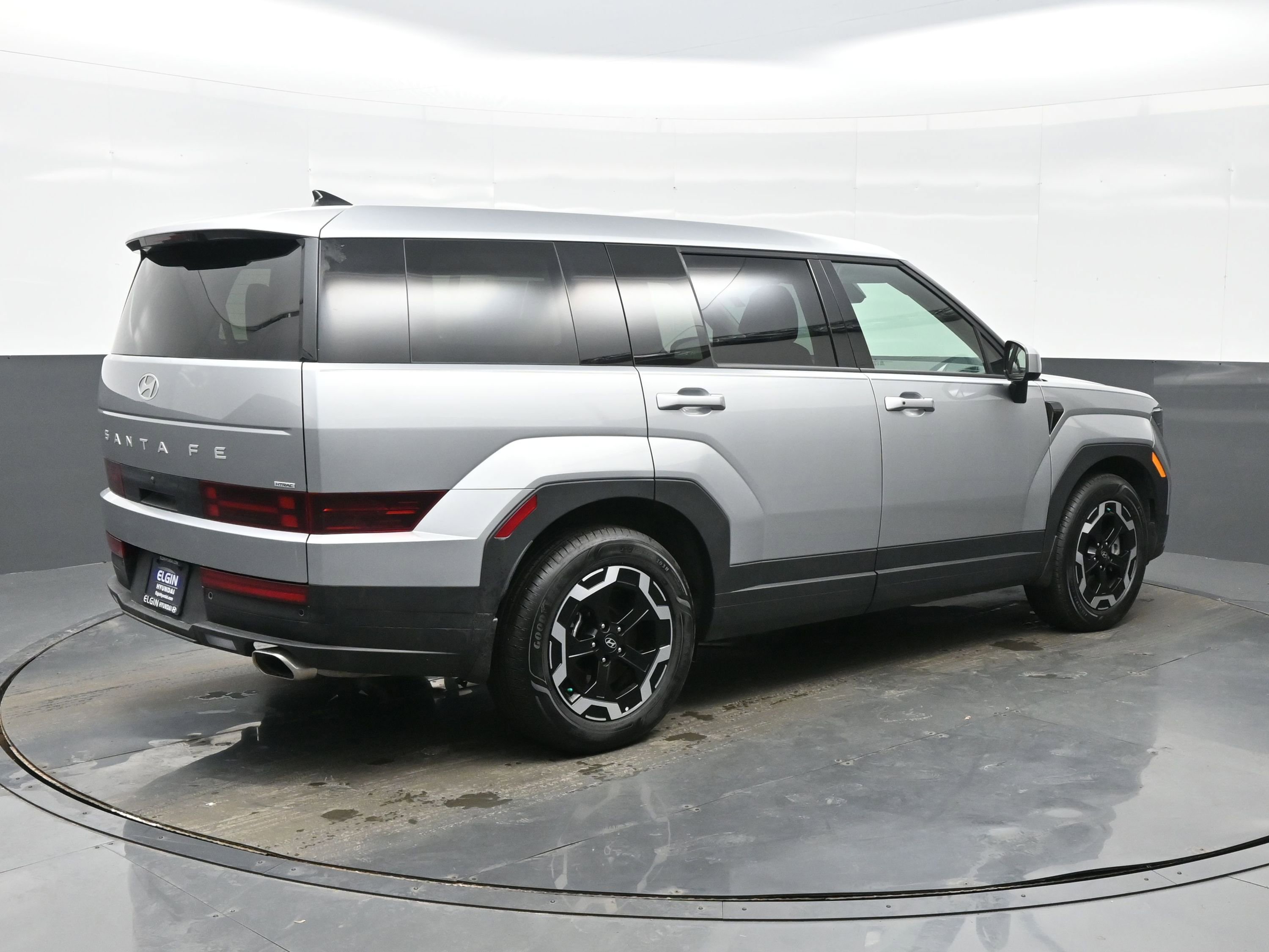 Certified 2026 Hyundai Santa Fe SE image 6
