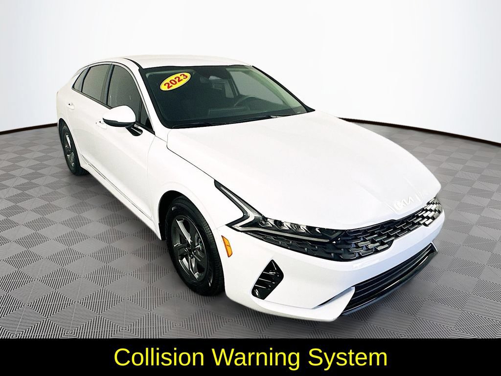 Used 2023 Kia K5 LXS FWD image 3