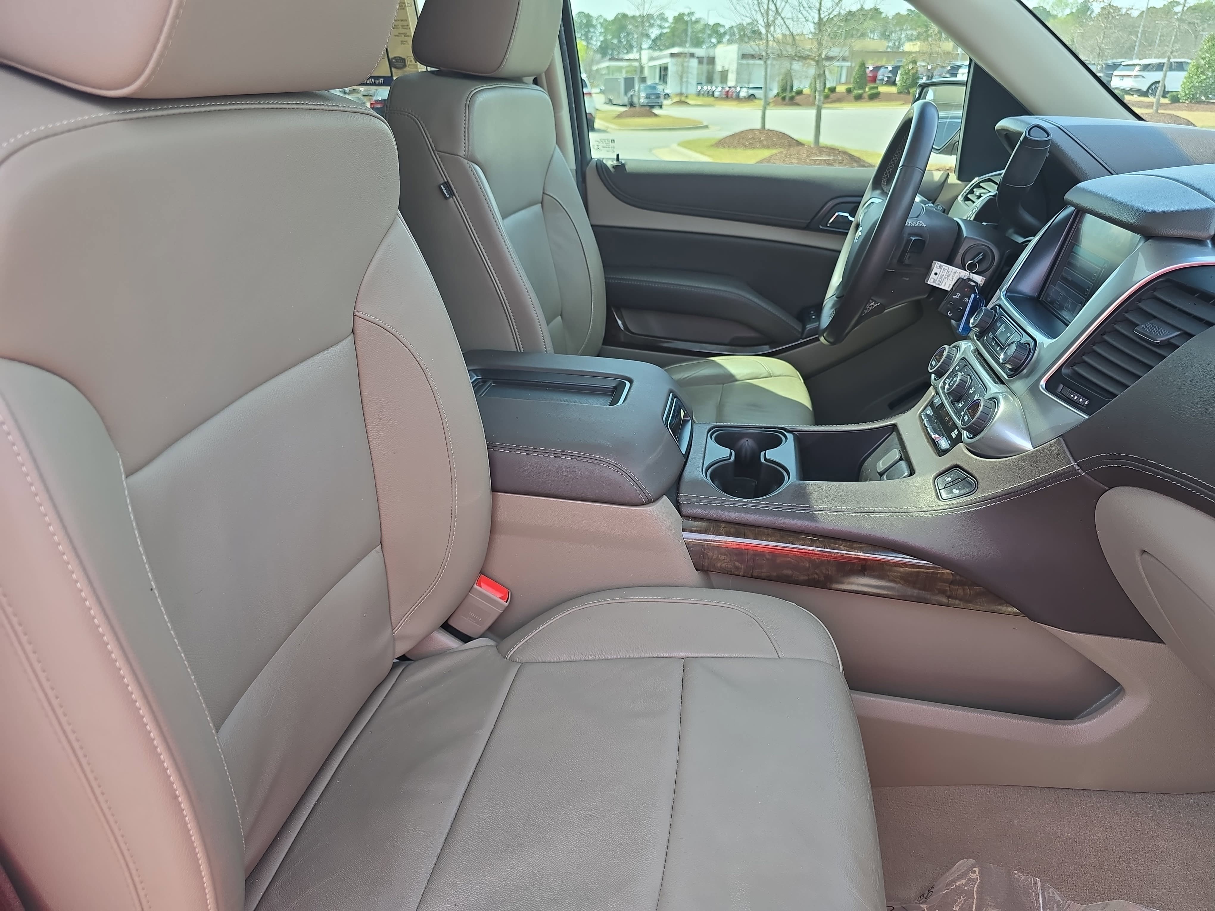 Used 2019 Chevrolet Tahoe LT AWD/4WD image 10