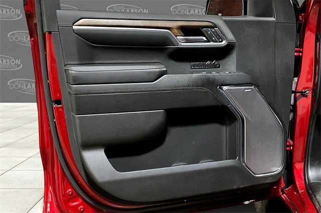 Certified 2024 Chevrolet Silverado 1500 High Country w/ Technology Package image 12