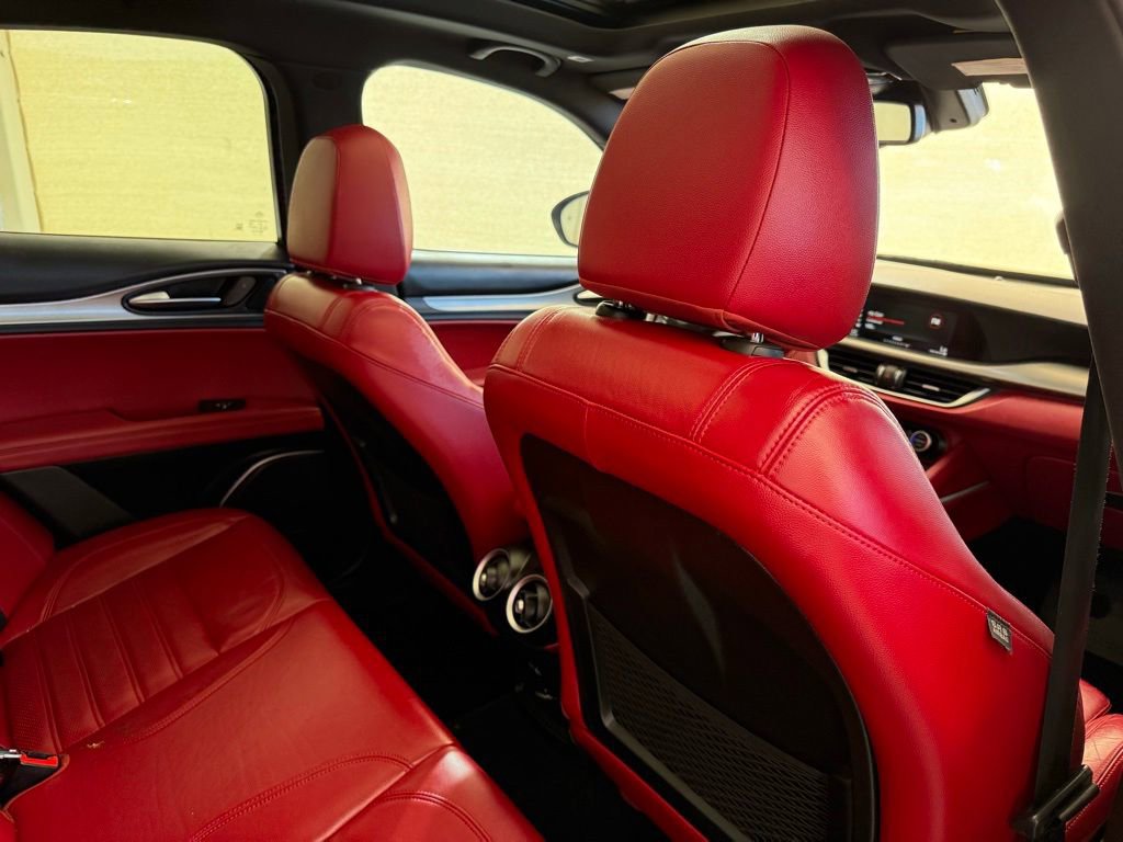 Used 2019 Alfa Romeo Stelvio Ti Sport w/ Quick Order Package 22S Sport image 15