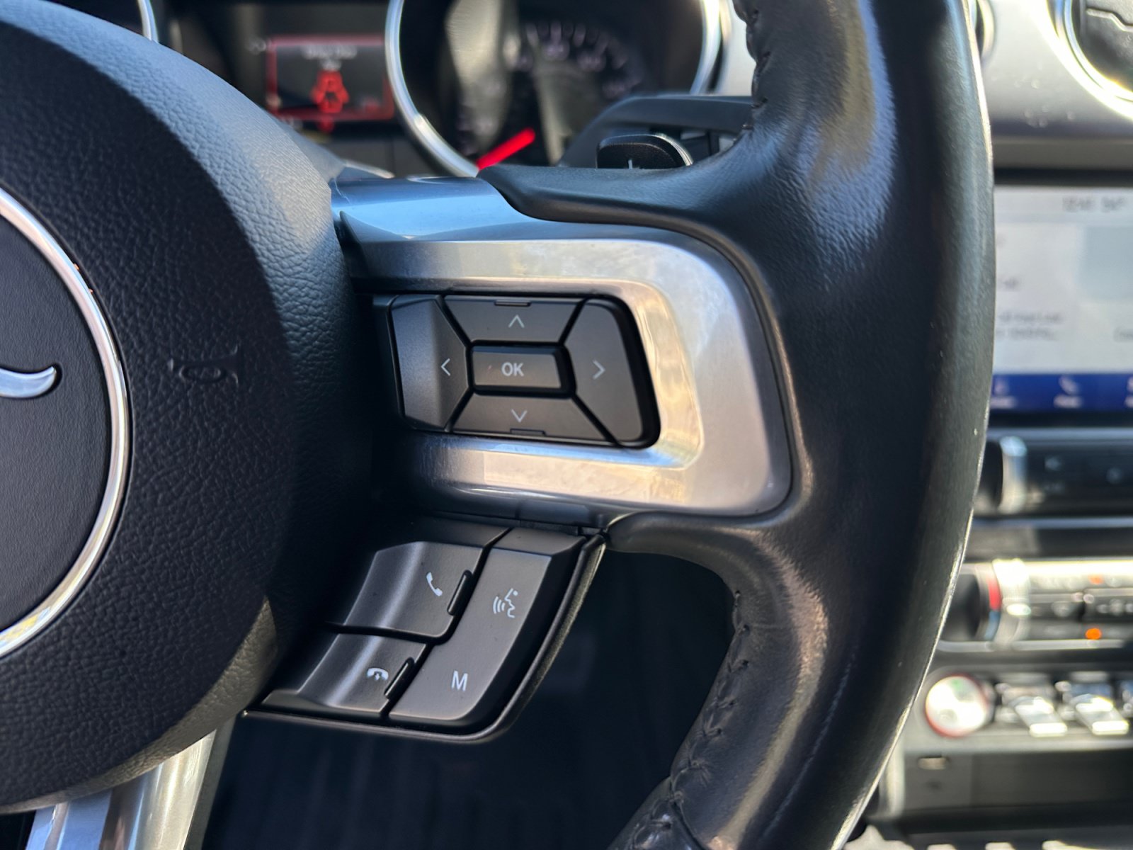 Used 2023 Ford Mustang GT RWD image 24
