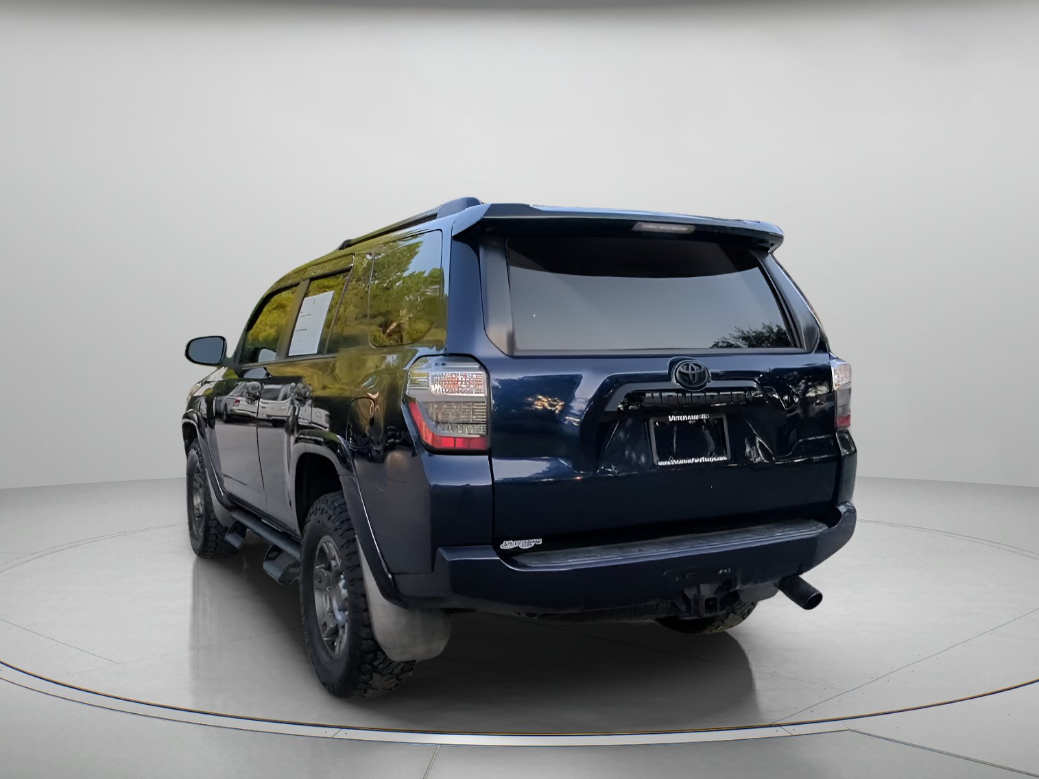 Used 2020 Toyota 4Runner Venture w/ Moonroof Package AWD/4WD image 23