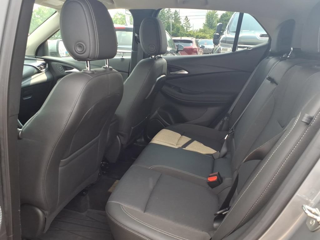 Used 2023 Buick Encore GX Select w/ Safety Package II AWD/4WD image 10