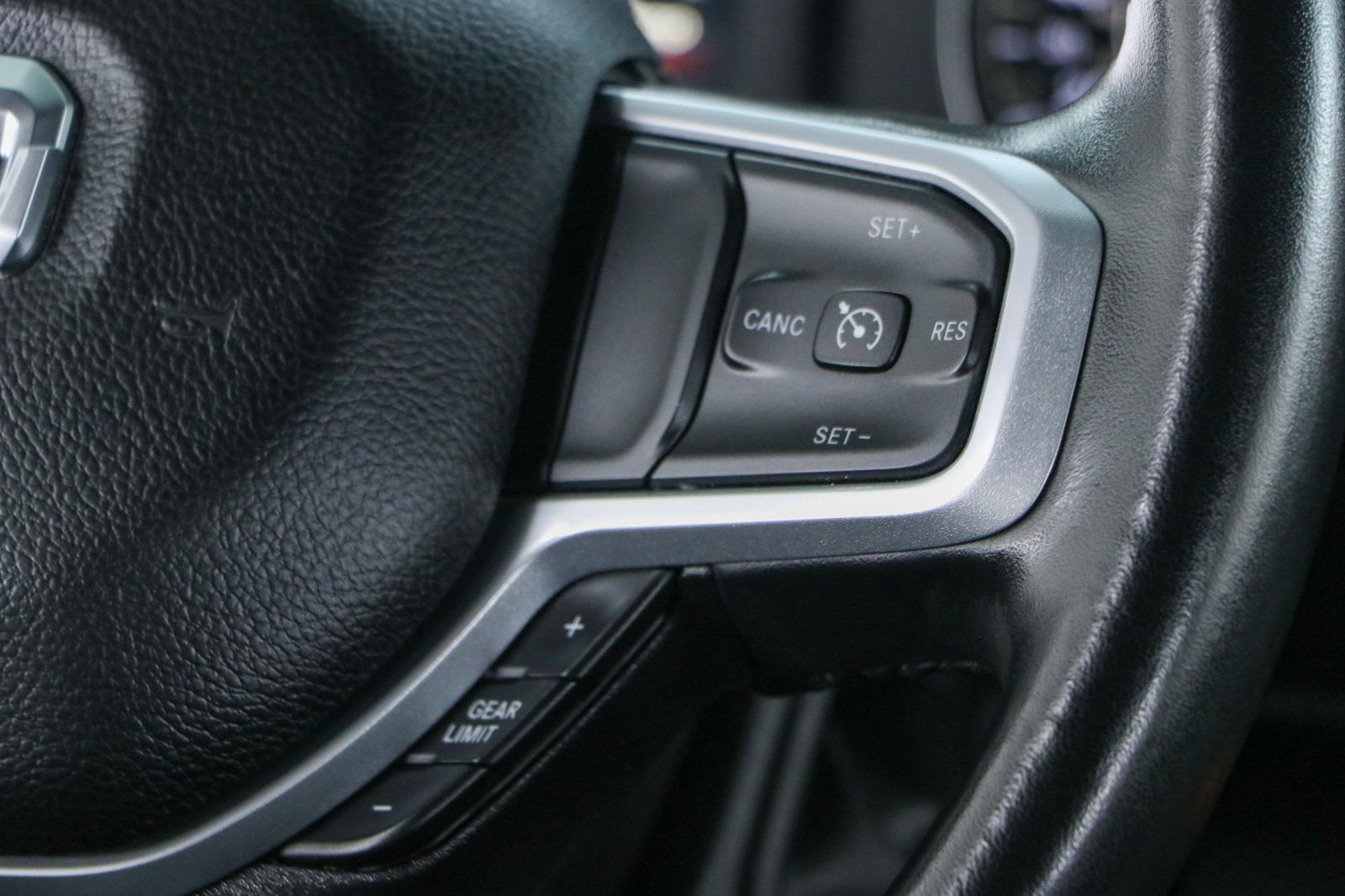 Used 2024 RAM 3500 Big Horn image 16