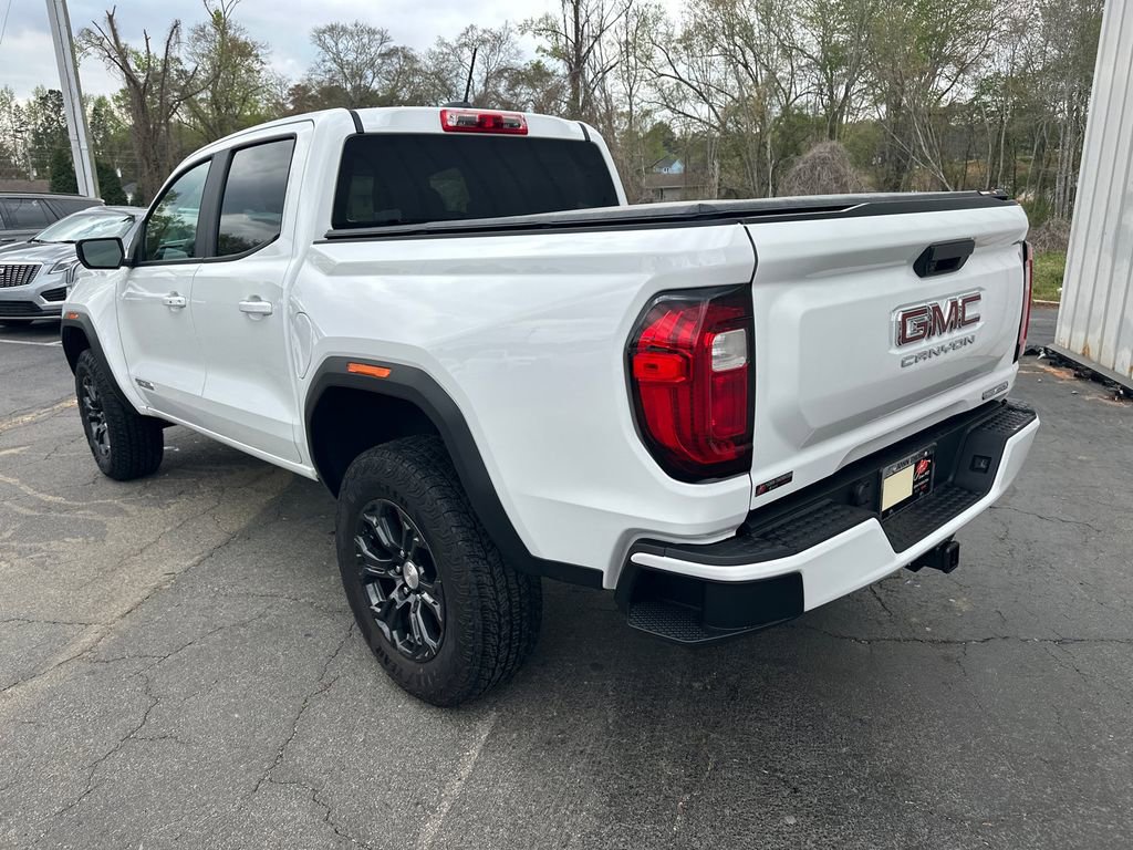 Used 2024 GMC Canyon Elevation w/ Trailering Package image 8