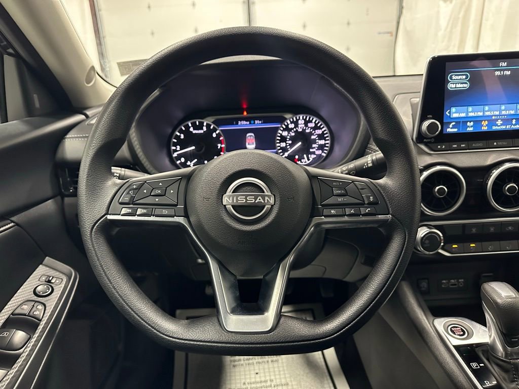 Used 2025 Nissan Sentra SV image 18