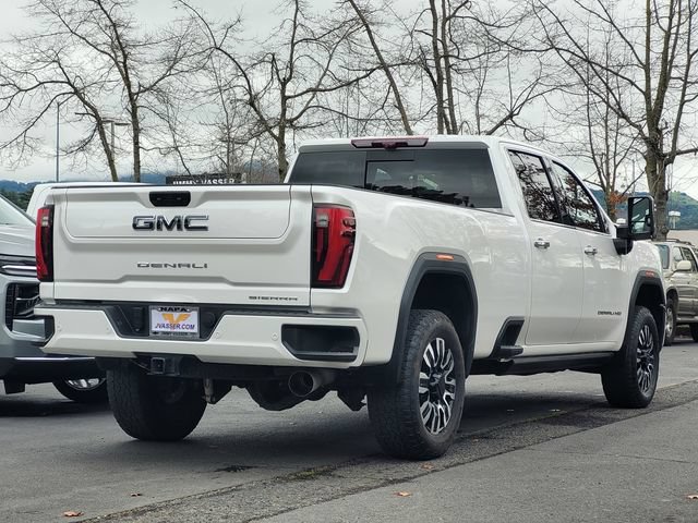 Used 2024 GMC Sierra 3500 Denali Ultimate AWD/4WD image 6