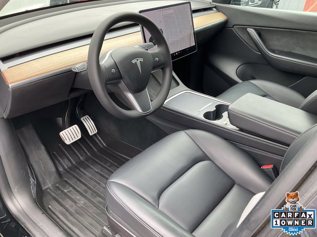 Used 2022 Tesla Model Y Performance AWD/4WD image 6