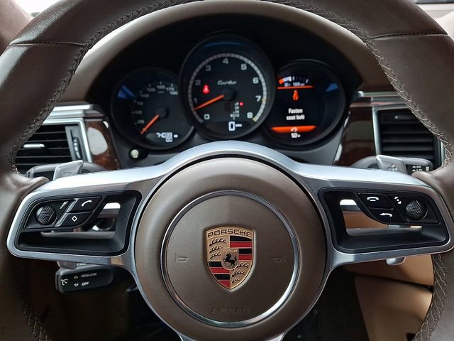 Certified 2017 Porsche Macan Turbo image 23