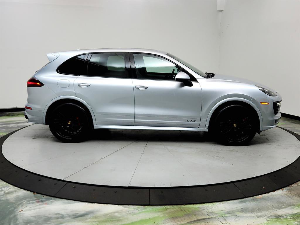 Used 2016 Porsche Cayenne GTS AWD/4WD image 4