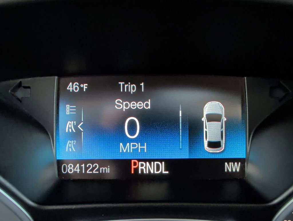Used 2018 Ford Focus SE FWD image 12
