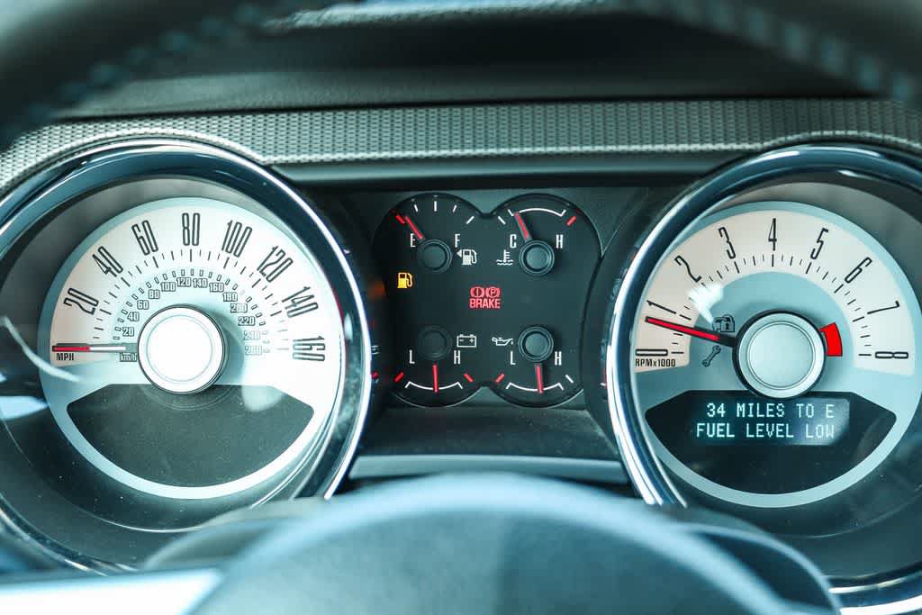 Used 2011 Ford Mustang GT Premium w/ Electronics Pkg RWD image 22