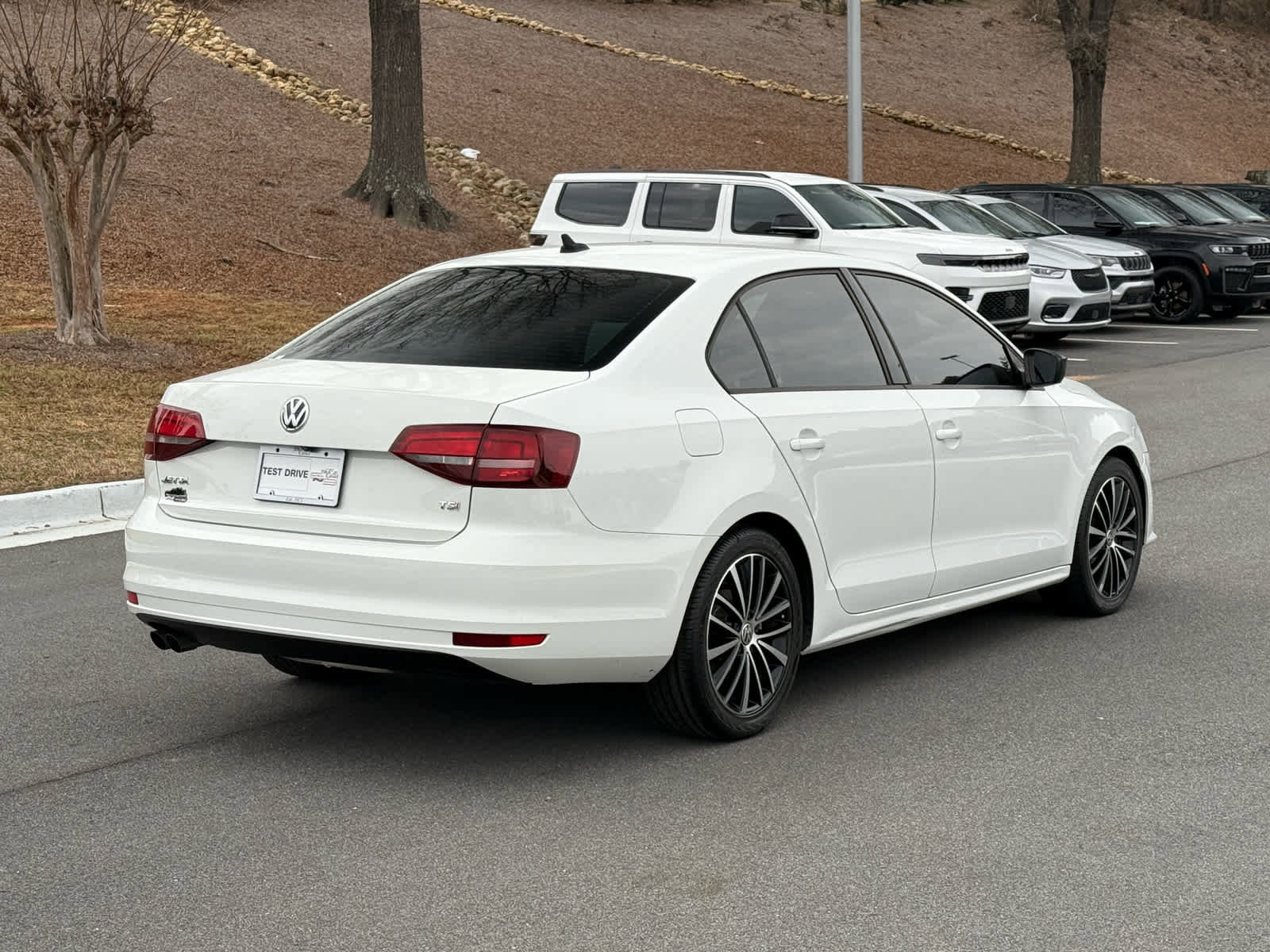 Used 2016 Volkswagen Jetta Sport image 5