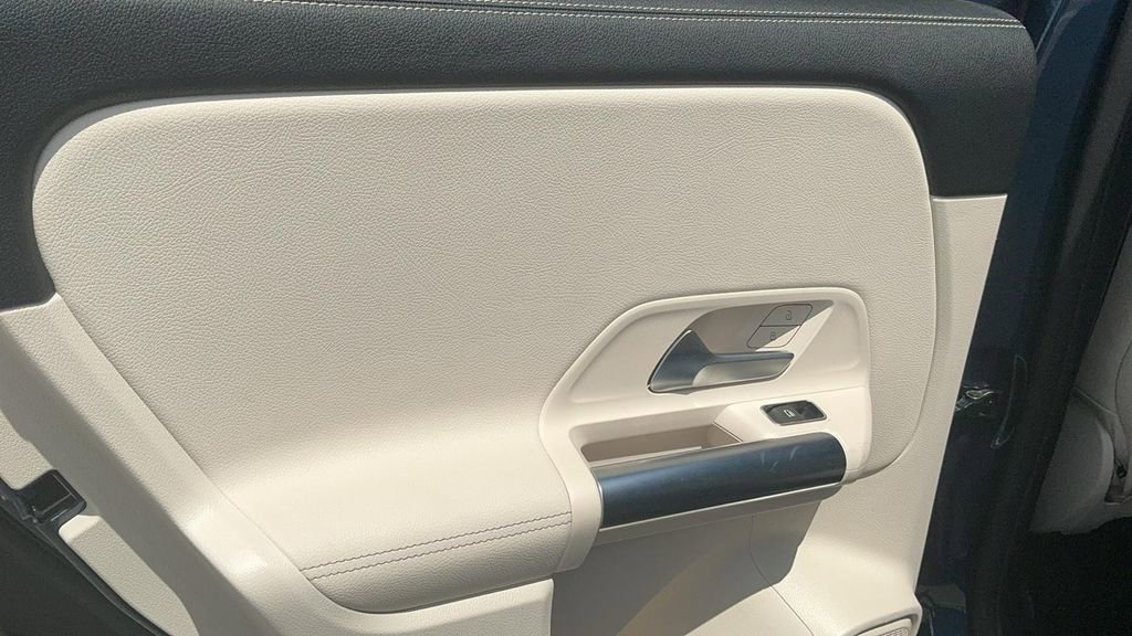 Used 2022 Mercedes-Benz GLA 250 image 15