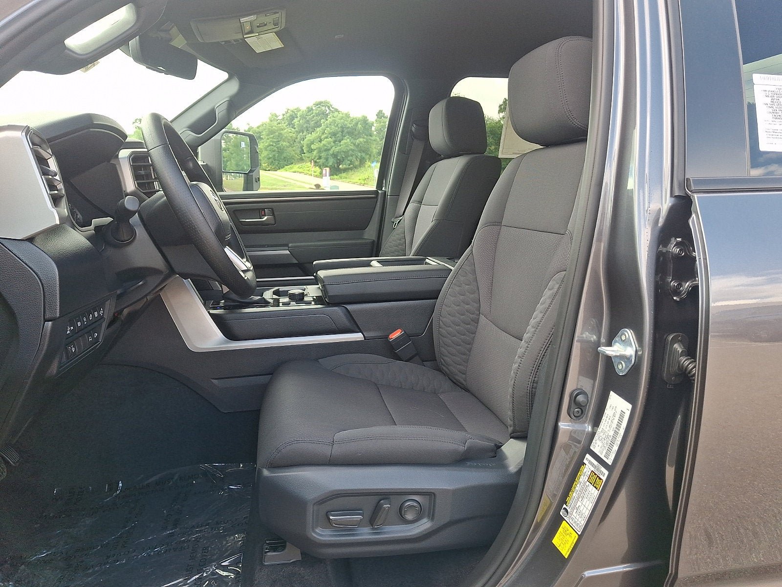 New 2026 Toyota Tundra SR5 AWD/4WD image 12