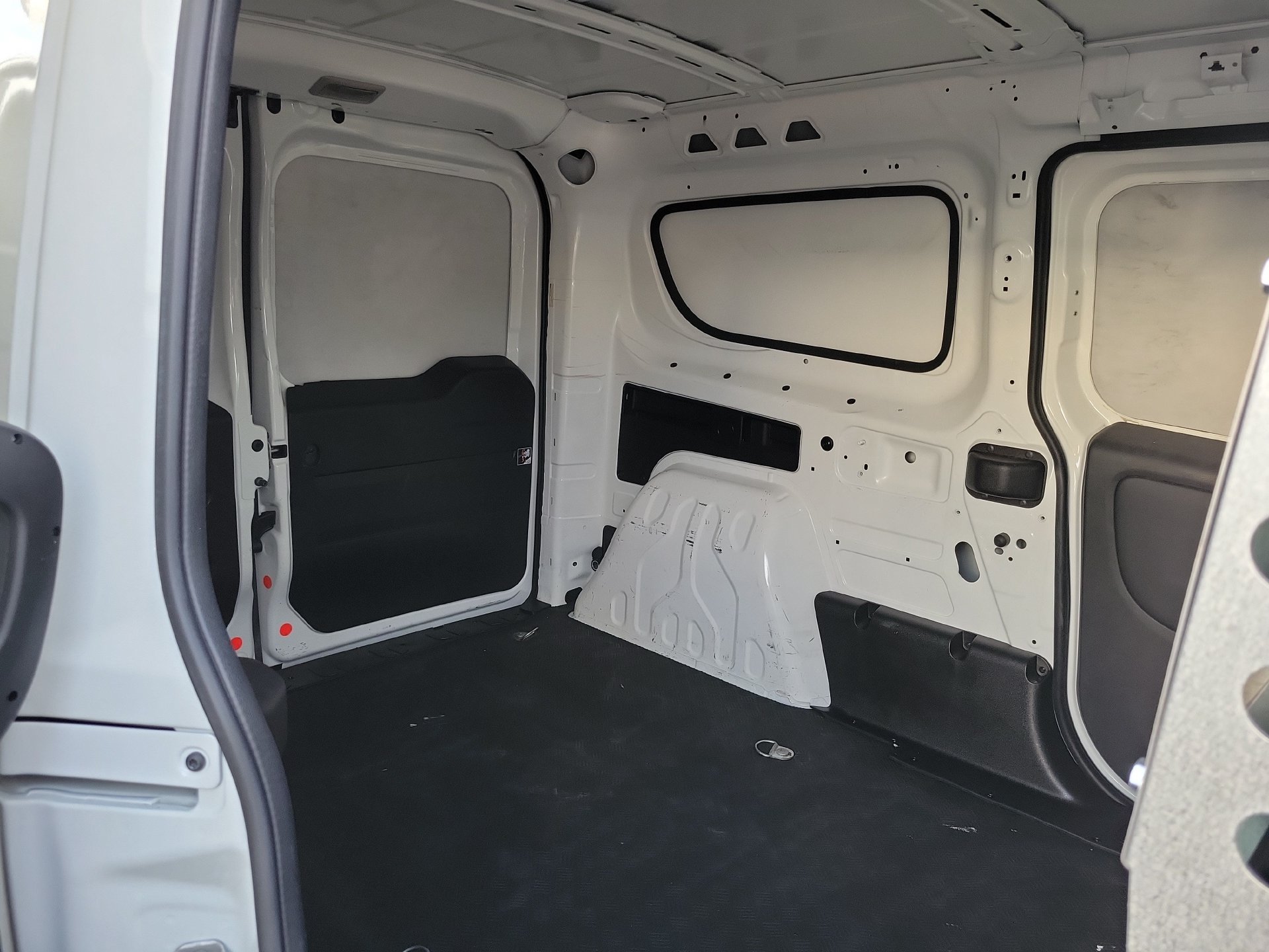 Used 2022 RAM ProMaster City Tradesman FWD image 19