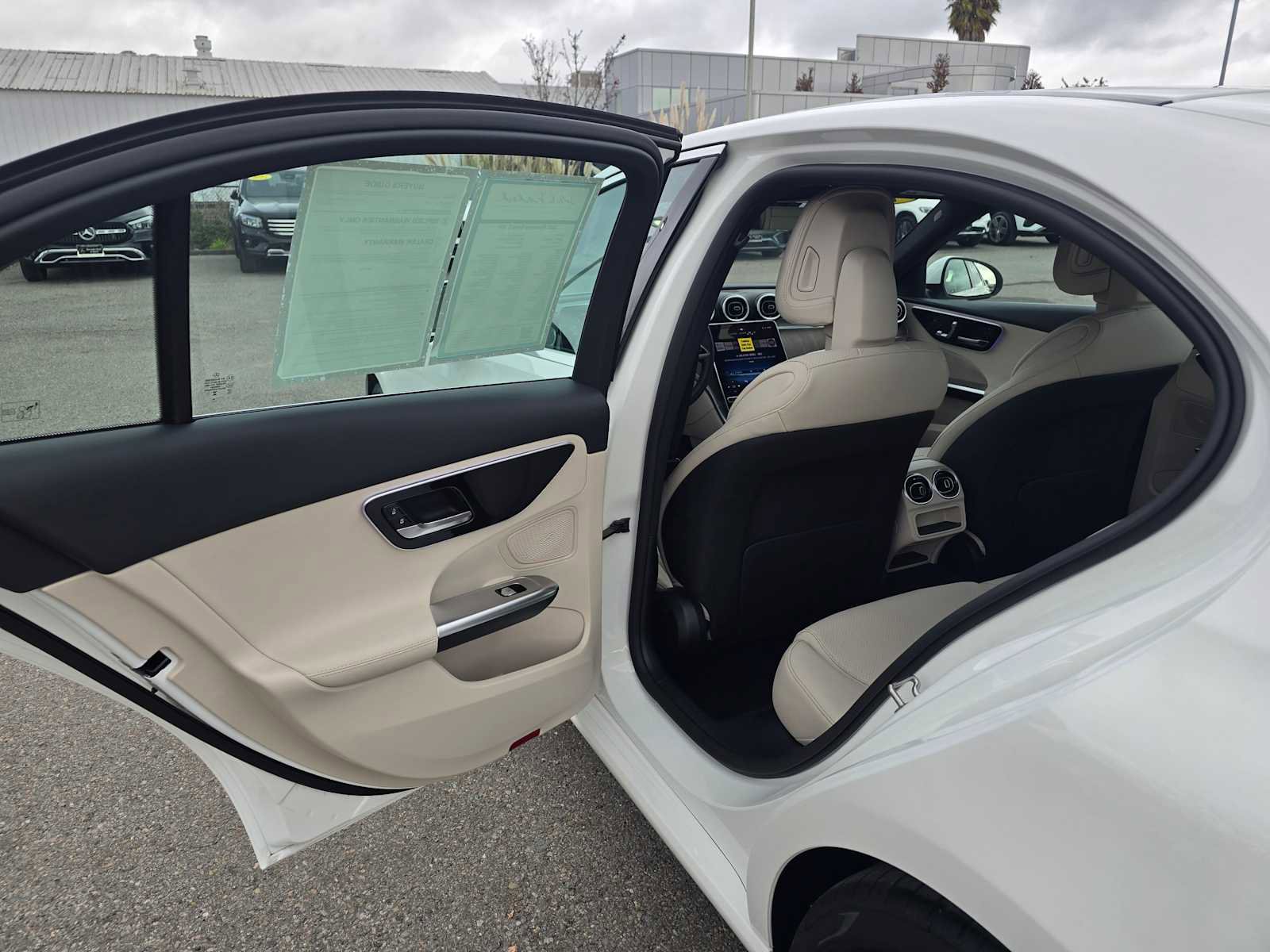 Used 2025 Mercedes-Benz C 300 C 300 image 18