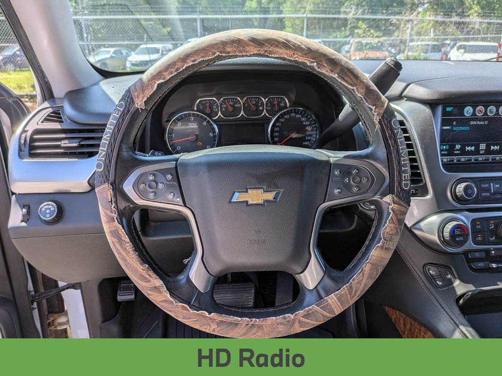 Used 2017 Chevrolet Suburban Premier RWD image 15