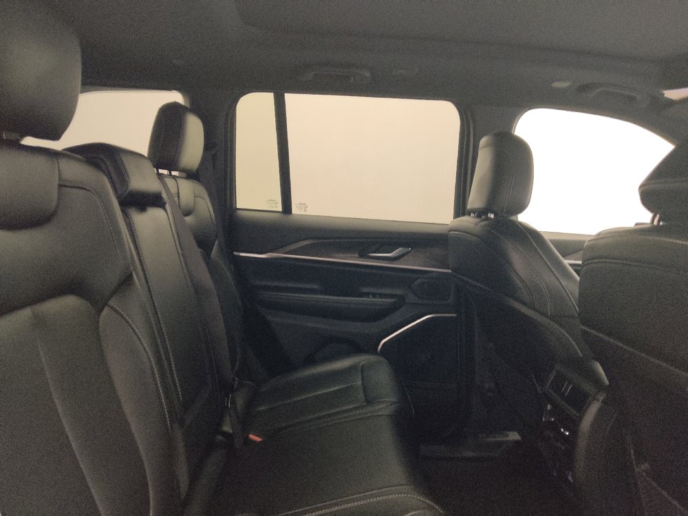 Used 2024 Jeep Grand Cherokee Limited 4xe AWD/4WD image 19