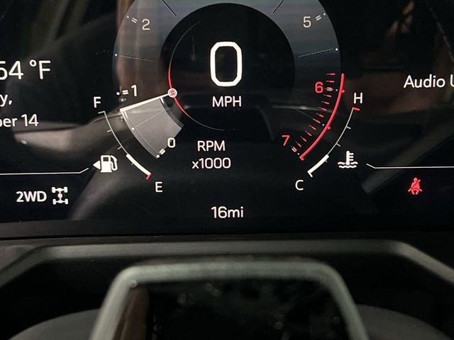 New 2026 GMC Acadia Denali w/ Super Cruise Package image 12