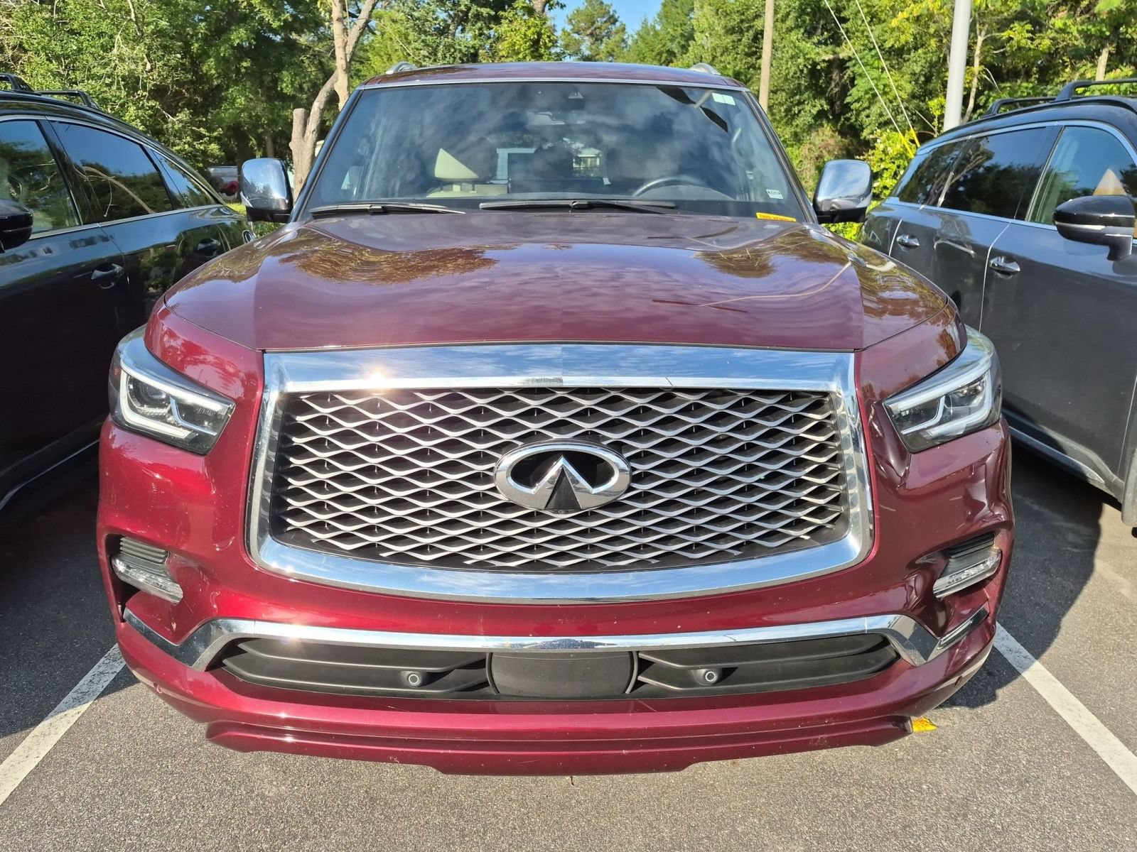 Used 2022 INFINITI QX80 Sensory w/ Cargo Package AWD/4WD image 6