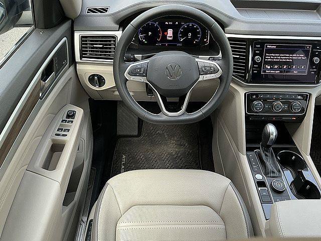 Used 2021 Volkswagen Atlas SEL Premium AWD/4WD image 5