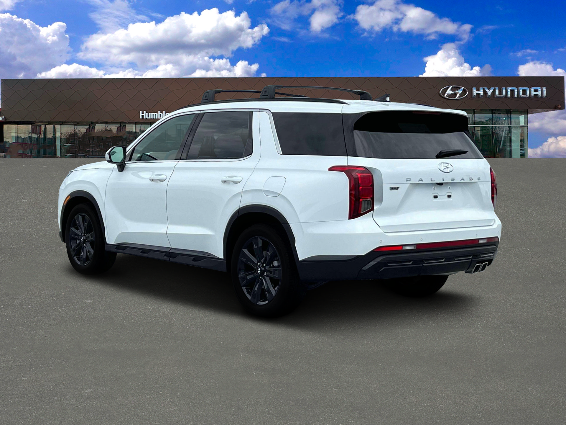 Used 2025 Hyundai Palisade XRT FWD image 4
