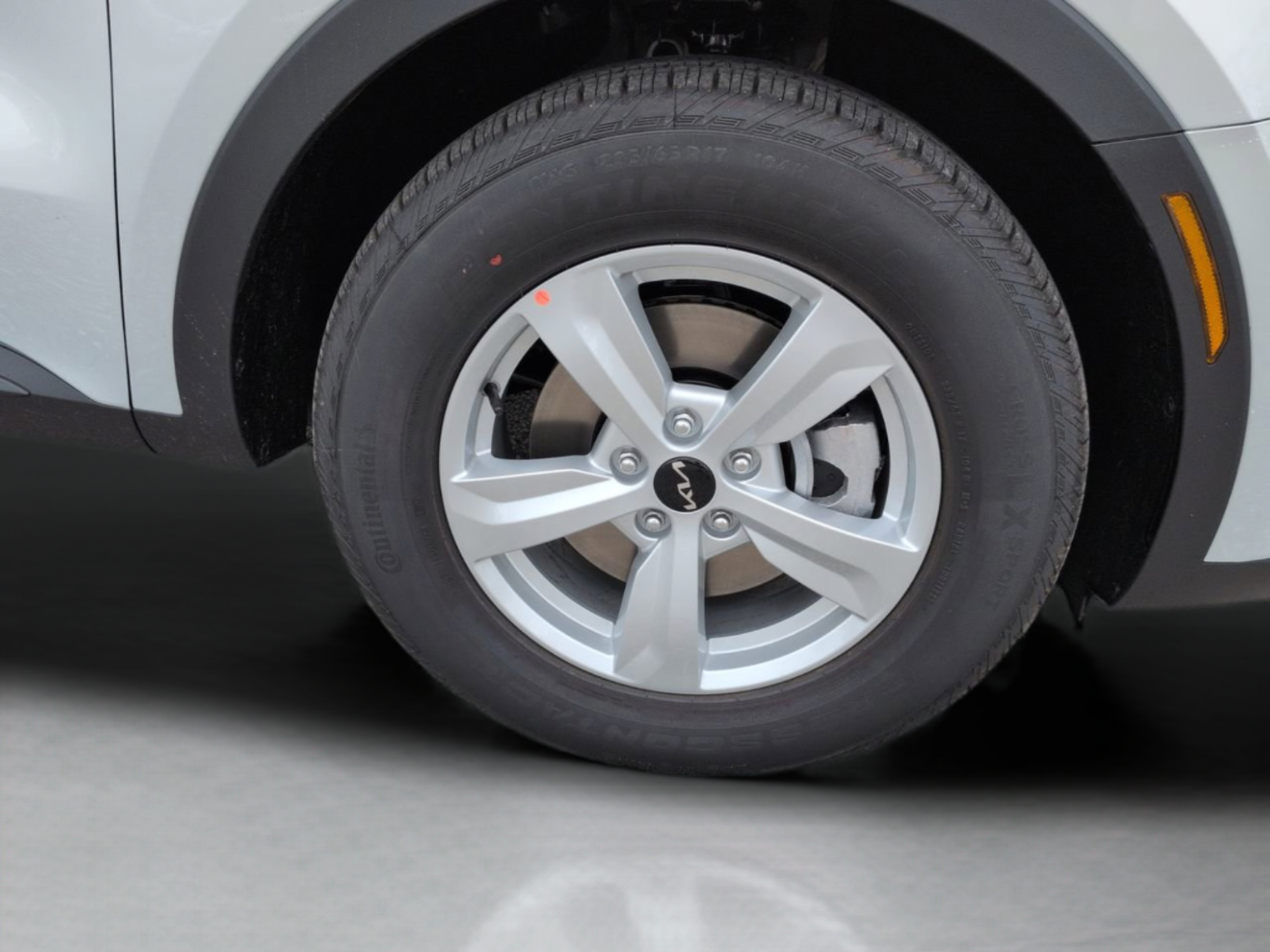 New 2026 Kia Sorento LX FWD image 23